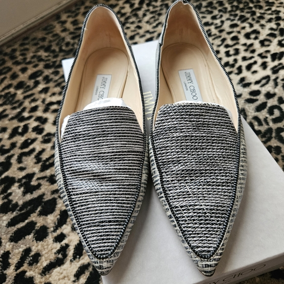 Jimmy Choo Women's Black and White Leather Flats SZ 39 1/2 Like New. - Picture 3 of 10